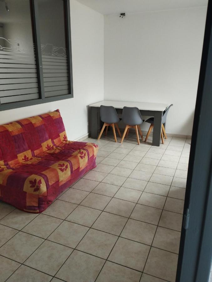 Meximieux Appartamento Esterno foto